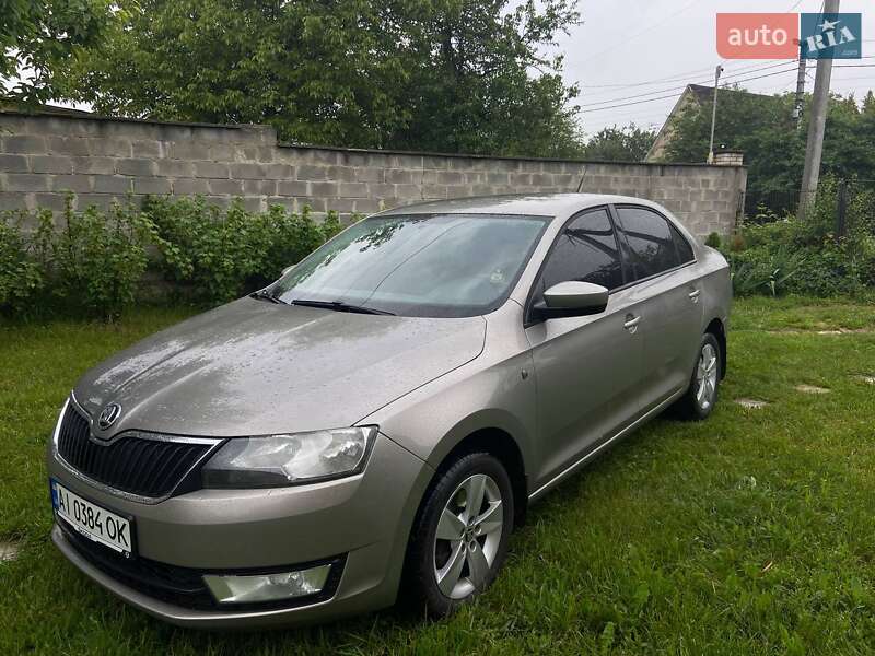 Лифтбек Skoda Rapid 2013 в Фастове