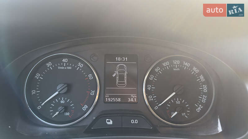Ліфтбек Skoda Rapid 2013 в Кропивницькому