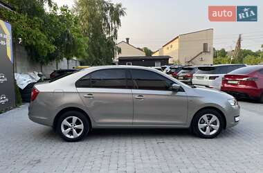 Лифтбек Skoda Rapid 2013 в 