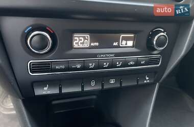 Лифтбек Skoda Rapid 2013 в 
