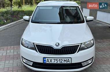 Ліфтбек Skoda Rapid 2015 в Охтирці
