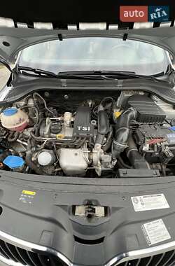 Лифтбек Skoda Rapid 2013 в 