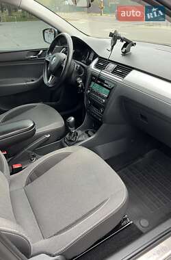 Лифтбек Skoda Rapid 2013 в 
