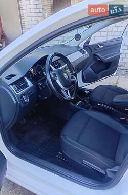 Лифтбек Skoda Rapid 2015 в 