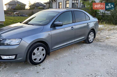 Лифтбек Skoda Rapid 2013 в 