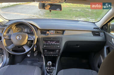 Лифтбек Skoda Rapid 2013 в 