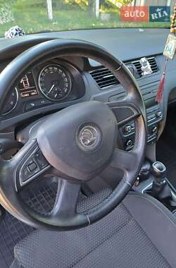 Лифтбек Skoda Rapid 2013 в 