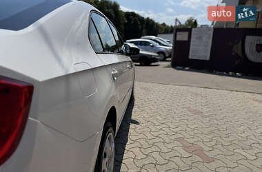 Лифтбек Skoda Rapid 2013 в 