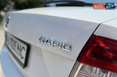 Лифтбек Skoda Rapid 2013 в 