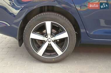 Лифтбек Skoda Rapid 2016 в 
