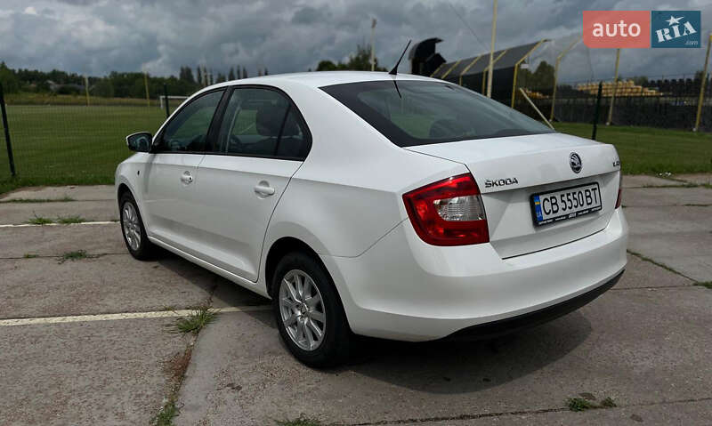 Лифтбек Skoda Rapid 2013 в Чернигове