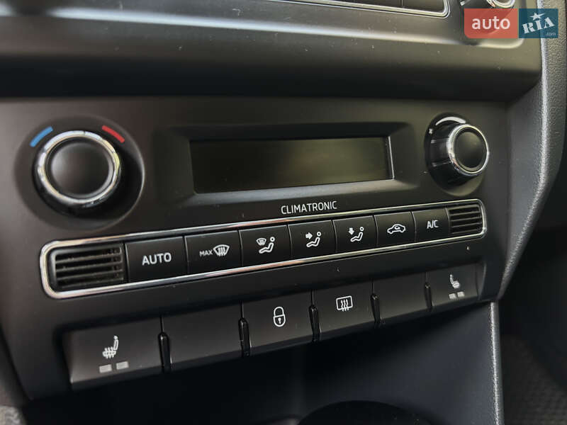 Лифтбек Skoda Rapid 2014 в Киеве