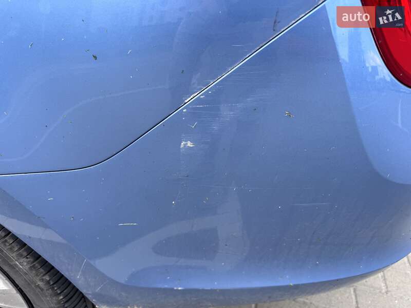 Лифтбек Skoda Rapid 2013 в Киеве фото 25 Лифтбек Skoda Rapid 2013 в Киеве