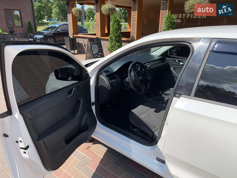 Ліфтбек Skoda Rapid 2013 в Козелеці