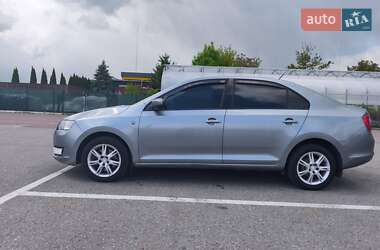 Лифтбек Skoda Rapid 2013 в 
