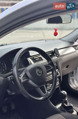 Лифтбек Skoda Rapid 2015 в 