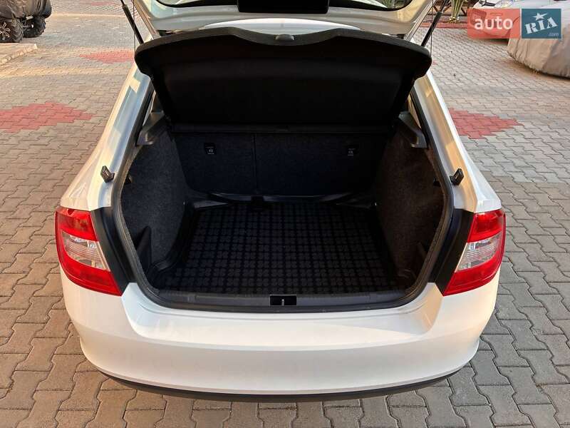 Лифтбек Skoda Rapid 2013 в Хусте