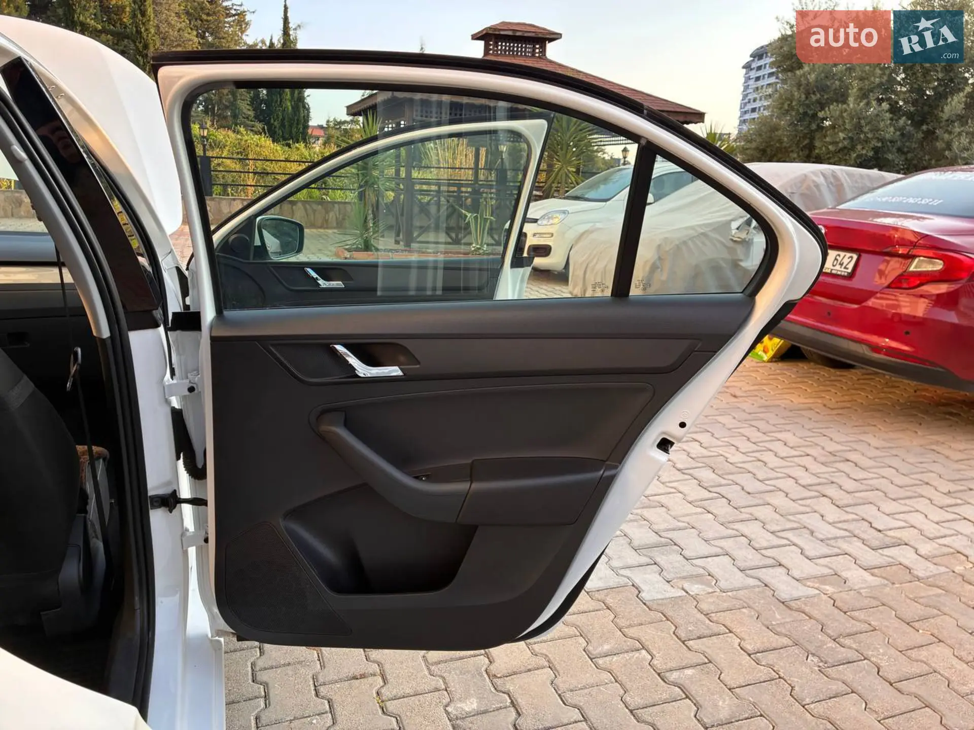2013 Skoda Rapid - мініатюра 12