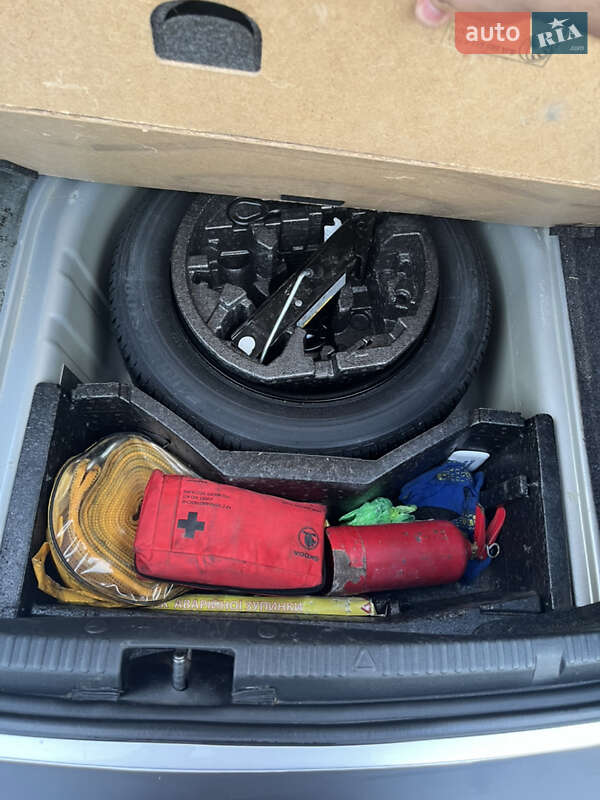 Лифтбек Skoda Rapid 2015 в Богодухове фото 6 Лифтбек Skoda Rapid 2015 в Богодухове