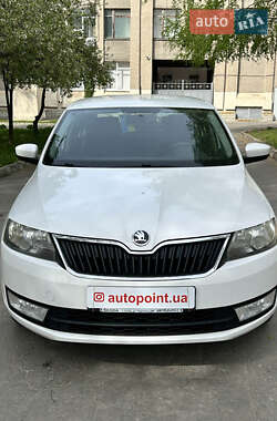 Лифтбек Skoda Rapid 2013 в 