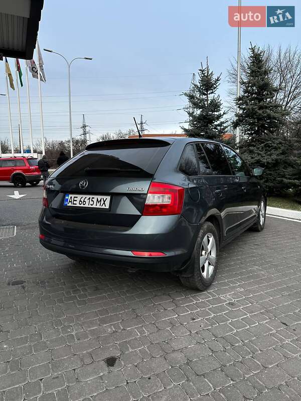 Хэтчбек Skoda Rapid 2014 в Терновке