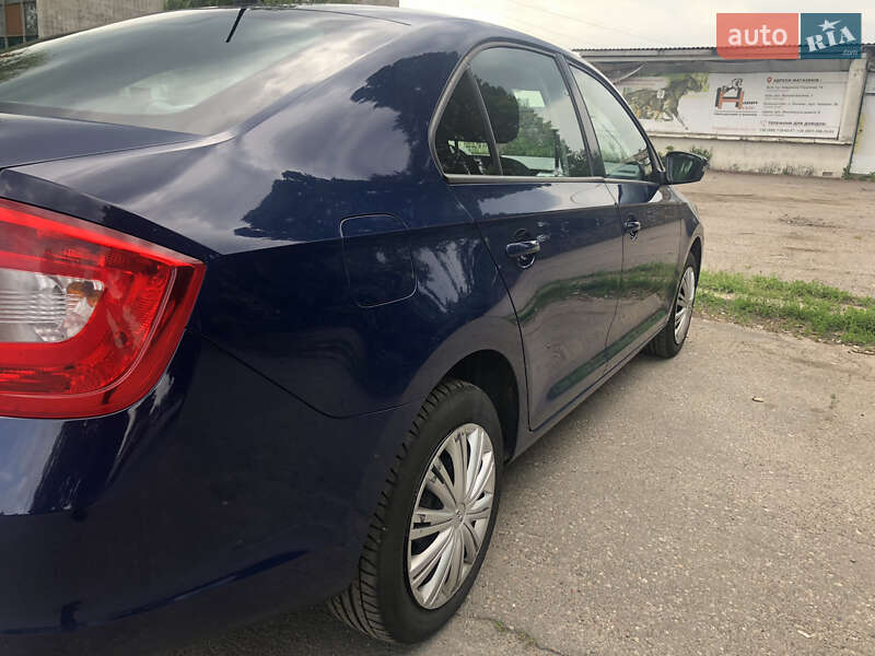 Лифтбек Skoda Rapid 2016 в Киеве фото 19 Лифтбек Skoda Rapid 2016 в Киеве