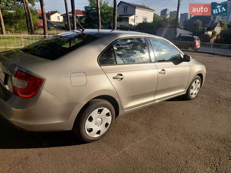 Хетчбек Skoda Rapid 2013 в Києві фото 9 Хетчбек Skoda Rapid 2013 в Києві