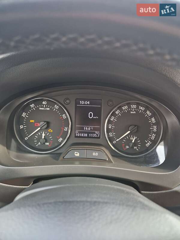 Лифтбек Skoda Rapid 2013 в Калуше фото 8 Лифтбек Skoda Rapid 2013 в Калуше