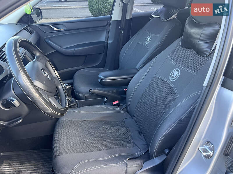 Лифтбек Skoda Rapid 2012 в Львове