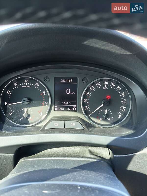 Ліфтбек Skoda Rapid 2014 в Львові