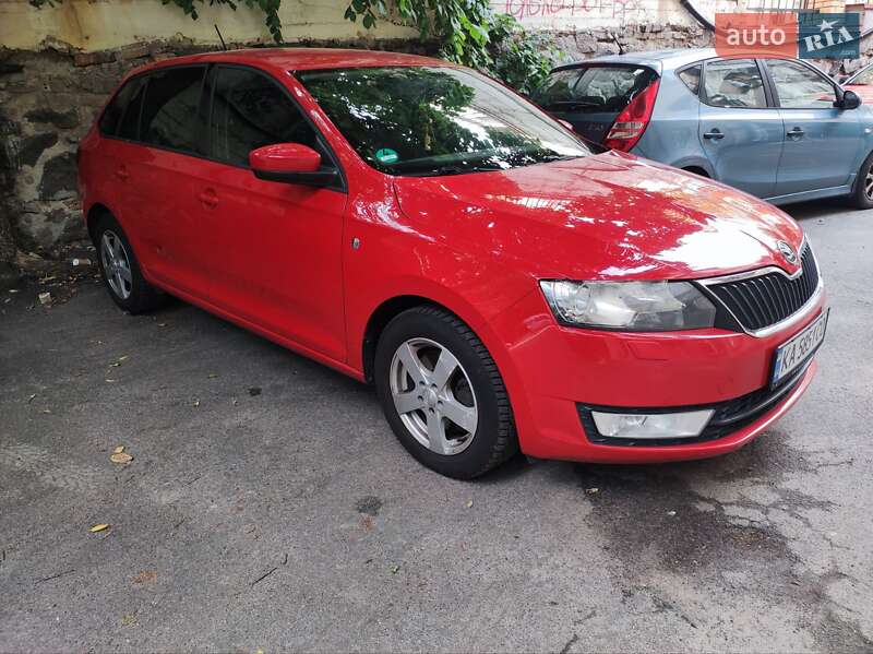 Хэтчбек Skoda Rapid 2013 в Киеве
