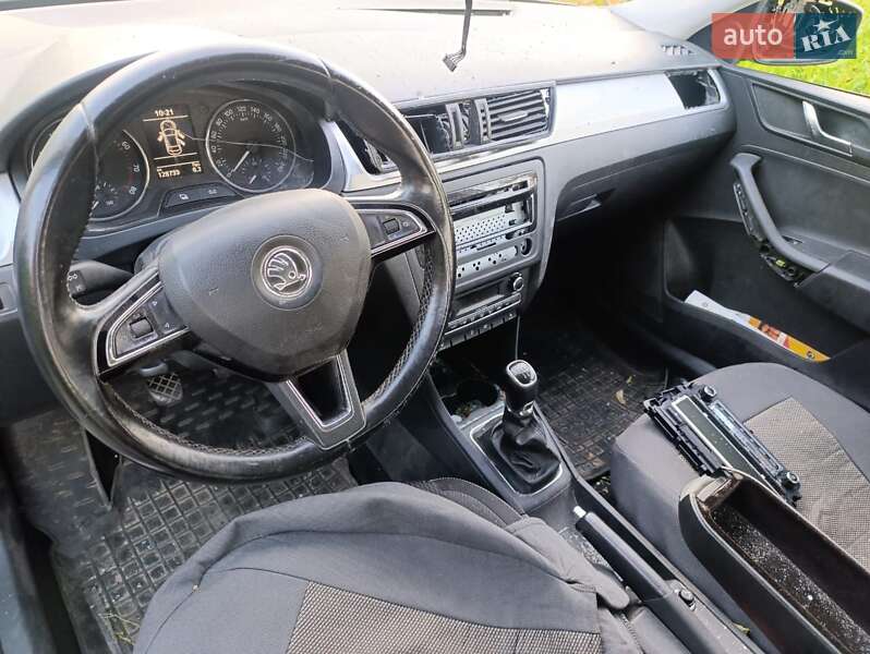 Хетчбек Skoda Rapid 2013 в Харкові фото 3 Хетчбек Skoda Rapid 2013 в Харкові