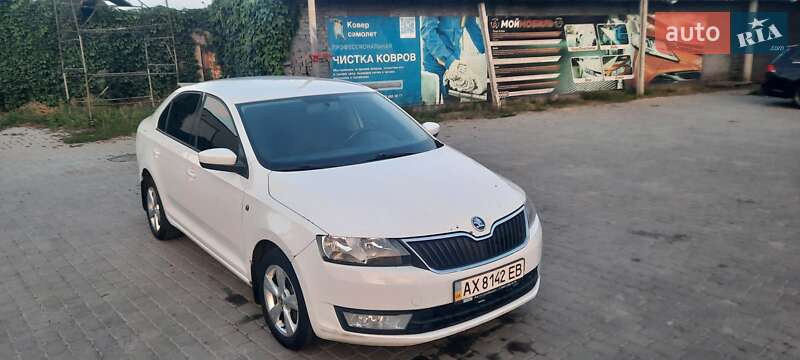 Skoda Rapid 2013