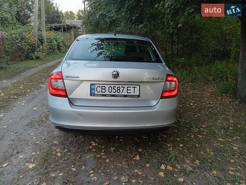 Skoda Rapid 2013 Skoda Rapid 2013