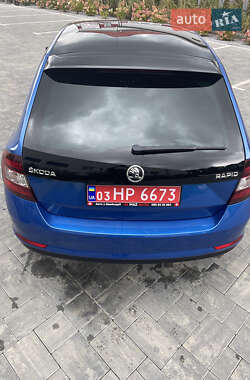 Хетчбек Skoda Rapid 2015 в 