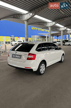 Лифтбек Skoda Rapid 2015 в 