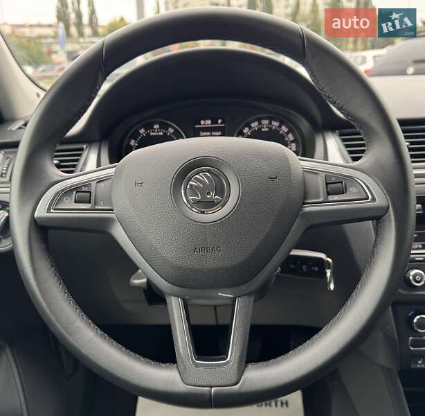 Лифтбек Skoda Rapid 2015 в Киеве