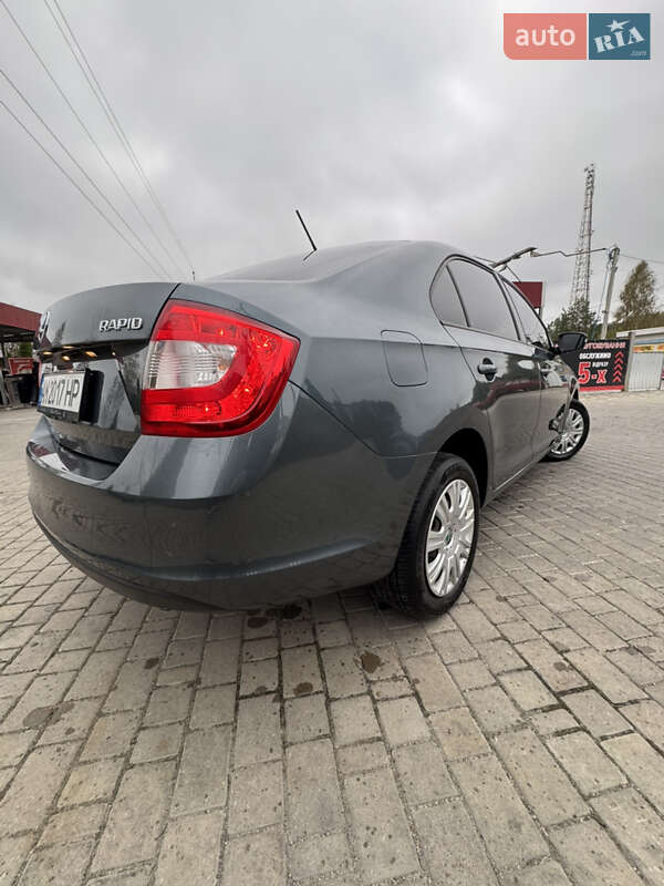 Ліфтбек Skoda Rapid 2017 в Києві фото 12 Ліфтбек Skoda Rapid 2017 в Києві
