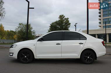 Лифтбек Skoda Rapid 2013 в 