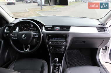 Лифтбек Skoda Rapid 2013 в 