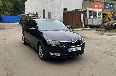 Лифтбек Skoda Rapid 2013 в Киеве