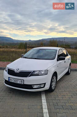 Хетчбек Skoda Rapid 2014 в Тячеві