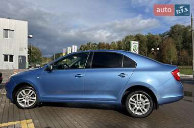 Лифтбек Skoda Rapid 2013 в 