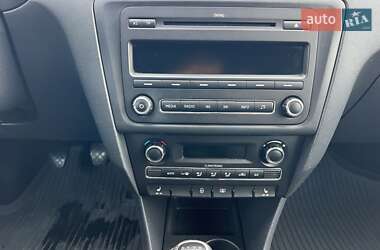 Лифтбек Skoda Rapid 2013 в 
