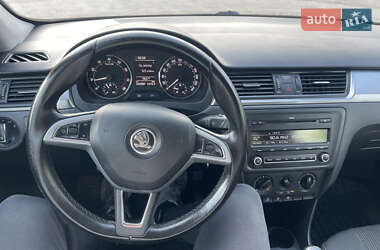 Ліфтбек Skoda Rapid 2015 в  фото 17 Ліфтбек Skoda Rapid 2015 в