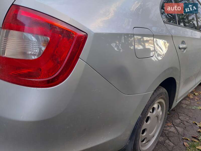 Хэтчбек Skoda Rapid 2014 в Львове