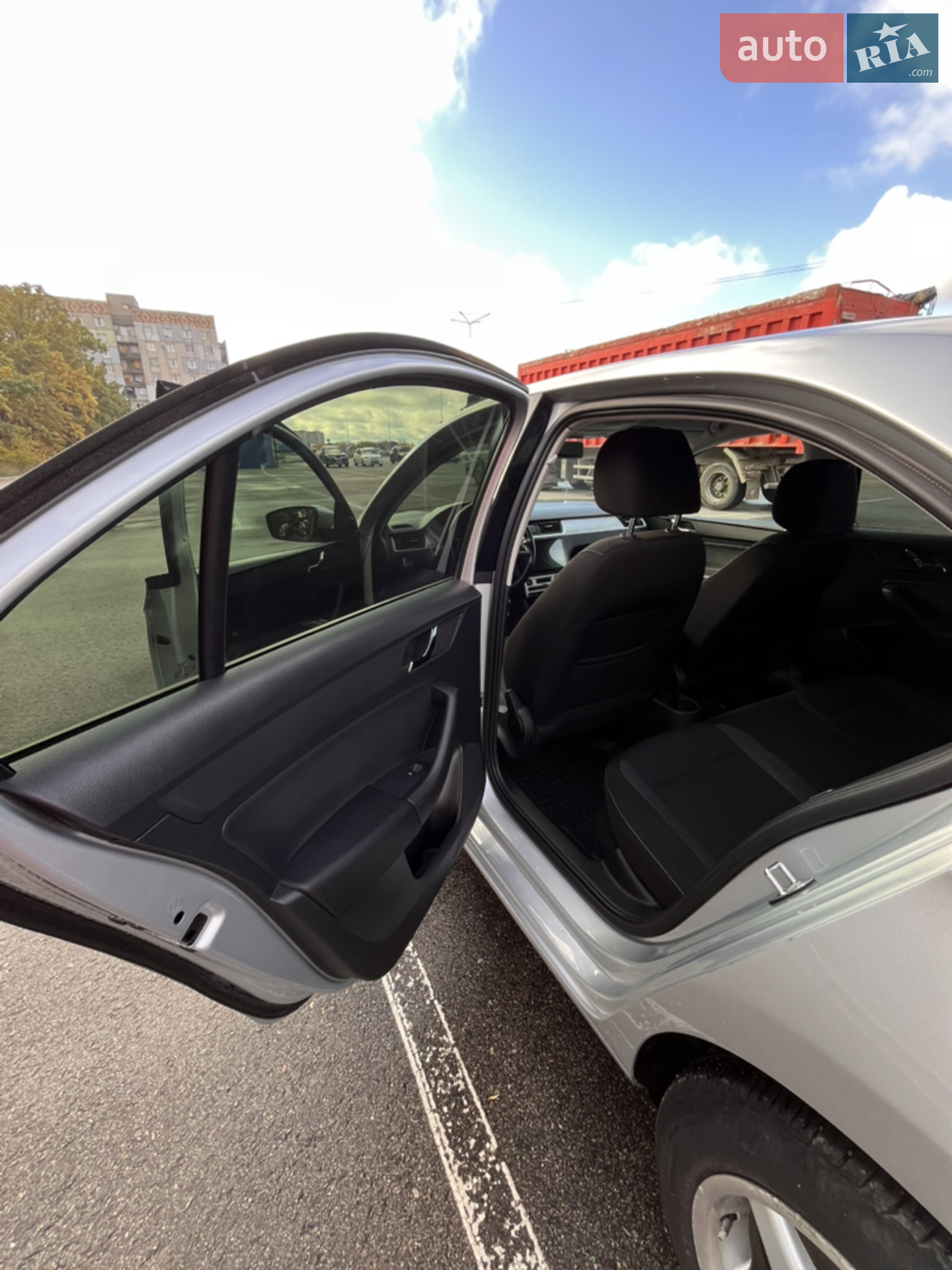 2015 Skoda Rapid - мініатюра 17