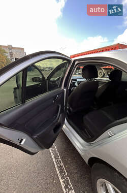 Лифтбек Skoda Rapid 2015 в 