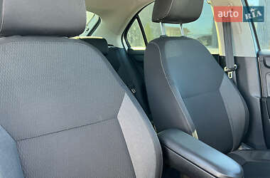 Ліфтбек Skoda Rapid 2014 в 