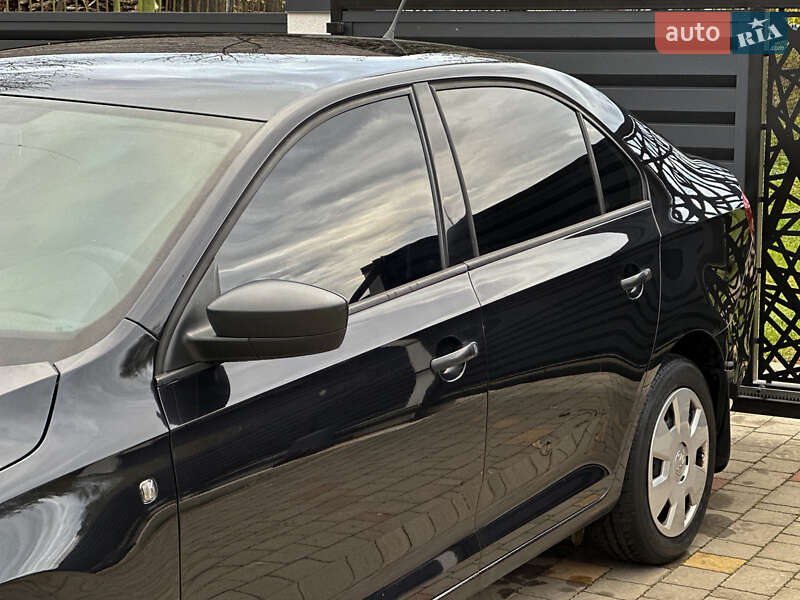 Лифтбек Skoda Rapid 2013 в Самборе